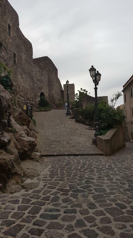 Castelsardo Con Vista Exterior foto
